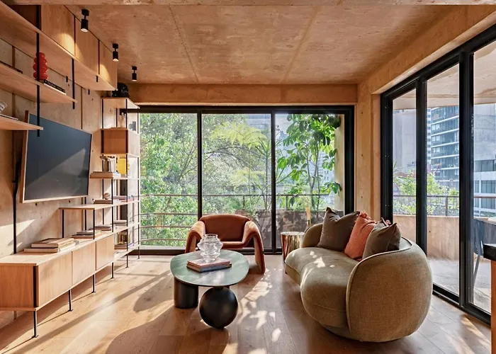 Apartamento Stylish With Balcony Steps From Cafe