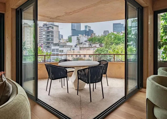 Stylish With Balcony Steps From Cafe * Cidade do México